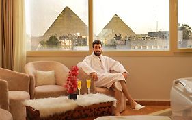 The Muse Pyramids Inn